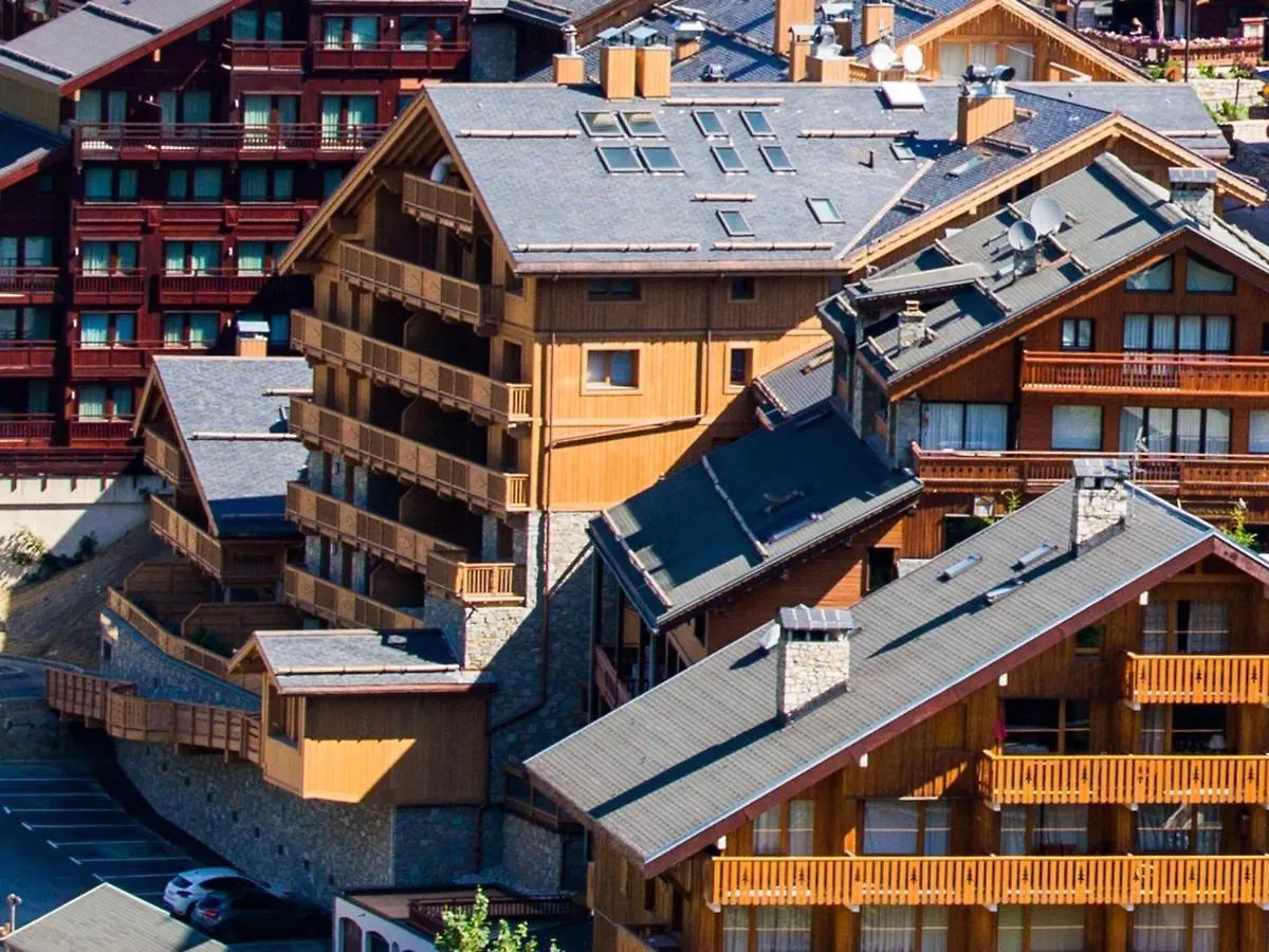 Appartement Familial Au Coeur De Meribel, Proche Pistes Avec Balcon Et Parking - Fr-1-565-100 Les Allues